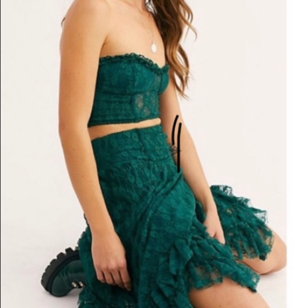 Free People 2-piece lace skirt crop top green matching party fever set